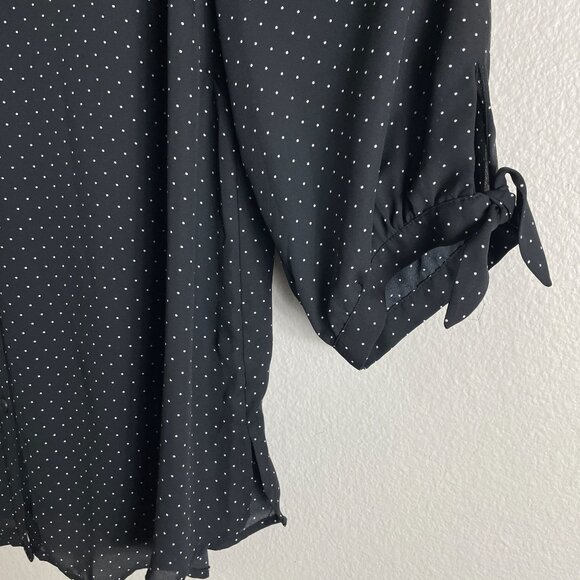 Catherines Womens Plus 0X 14/16W Black Polka Dot Button Up Blouse Tie Cuffs Top - Picture 5 of 7